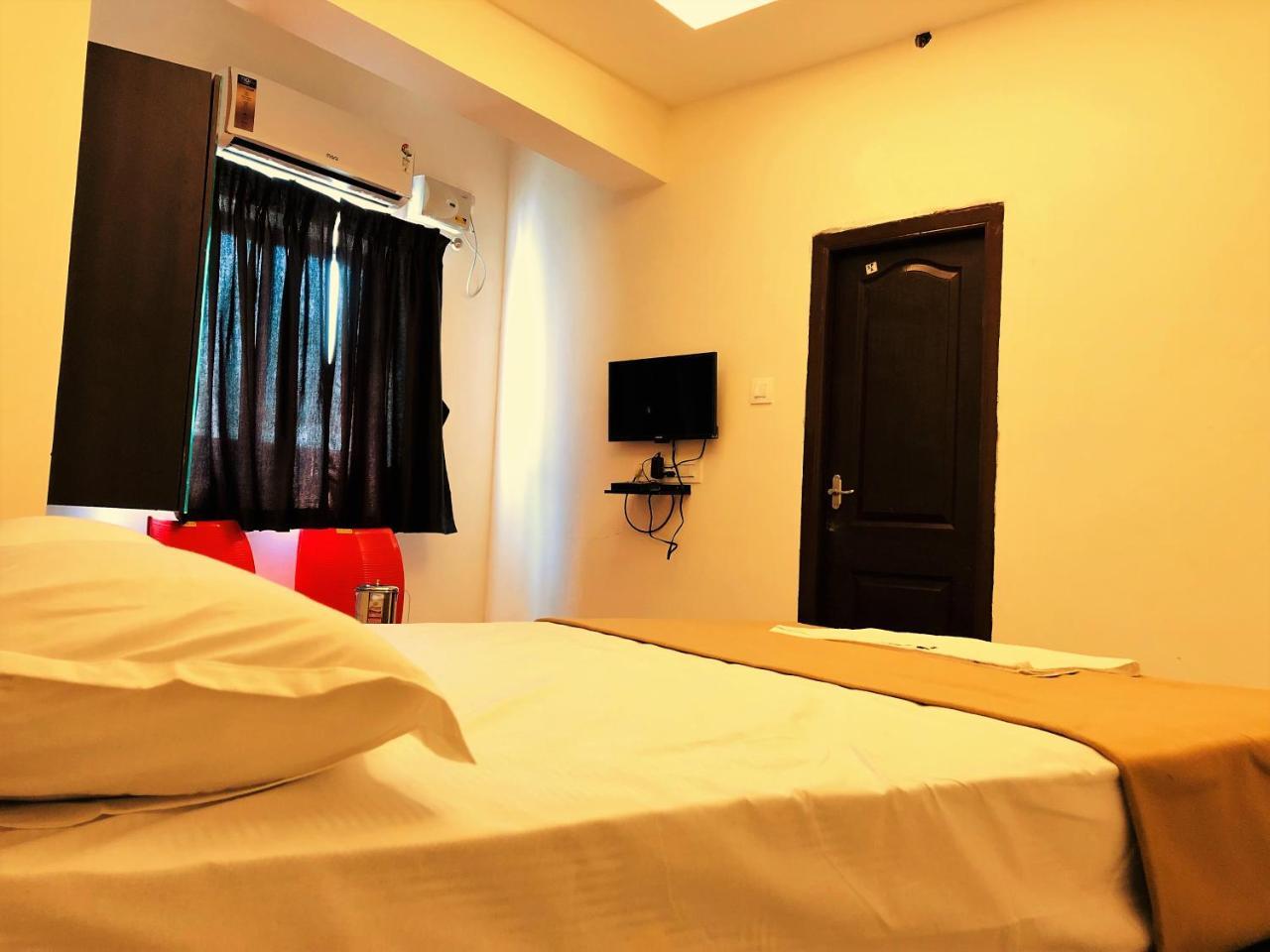 מנגלור Cosmo Lodge מראה חיצוני תמונה